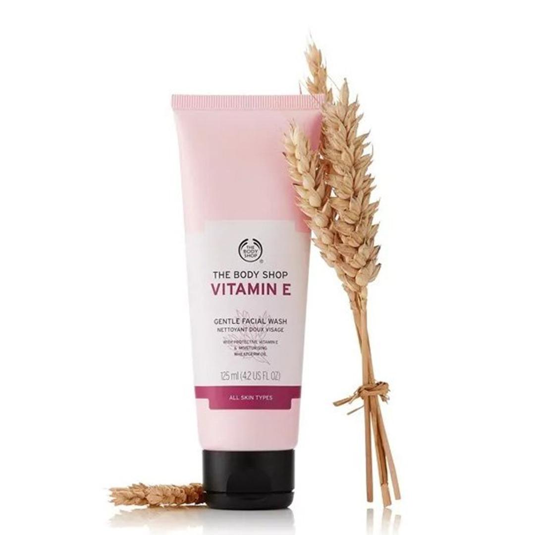 The Body Shop Vitamin E Gentle Facial Wash