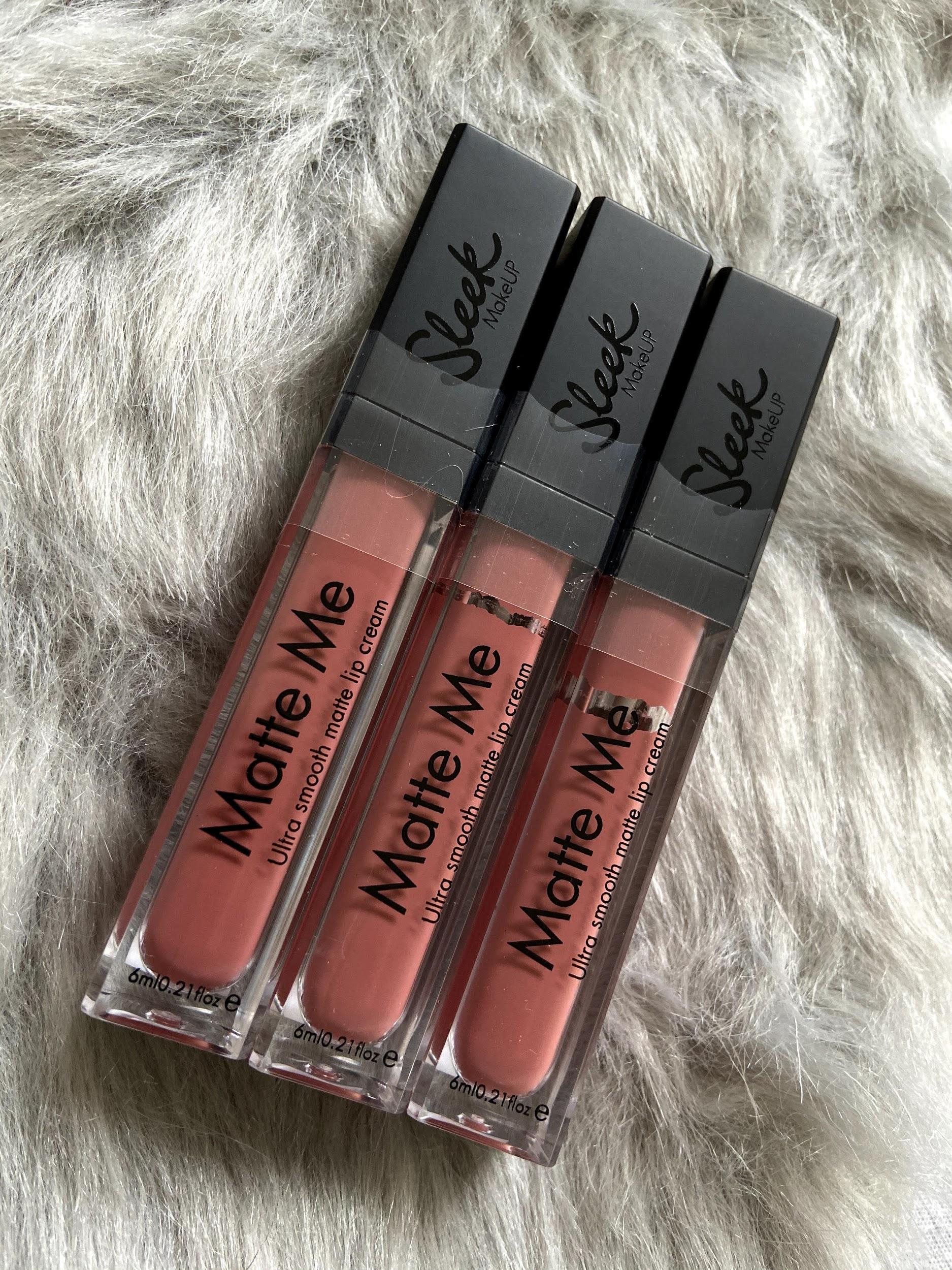 Sleek Matte Me Liquid Lipstick Birthday Suit