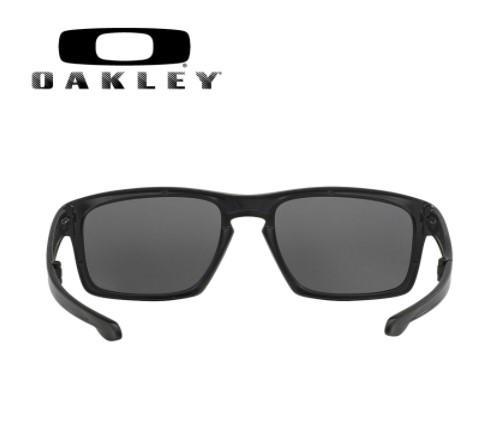 New Oakley Master Graded Black Color...